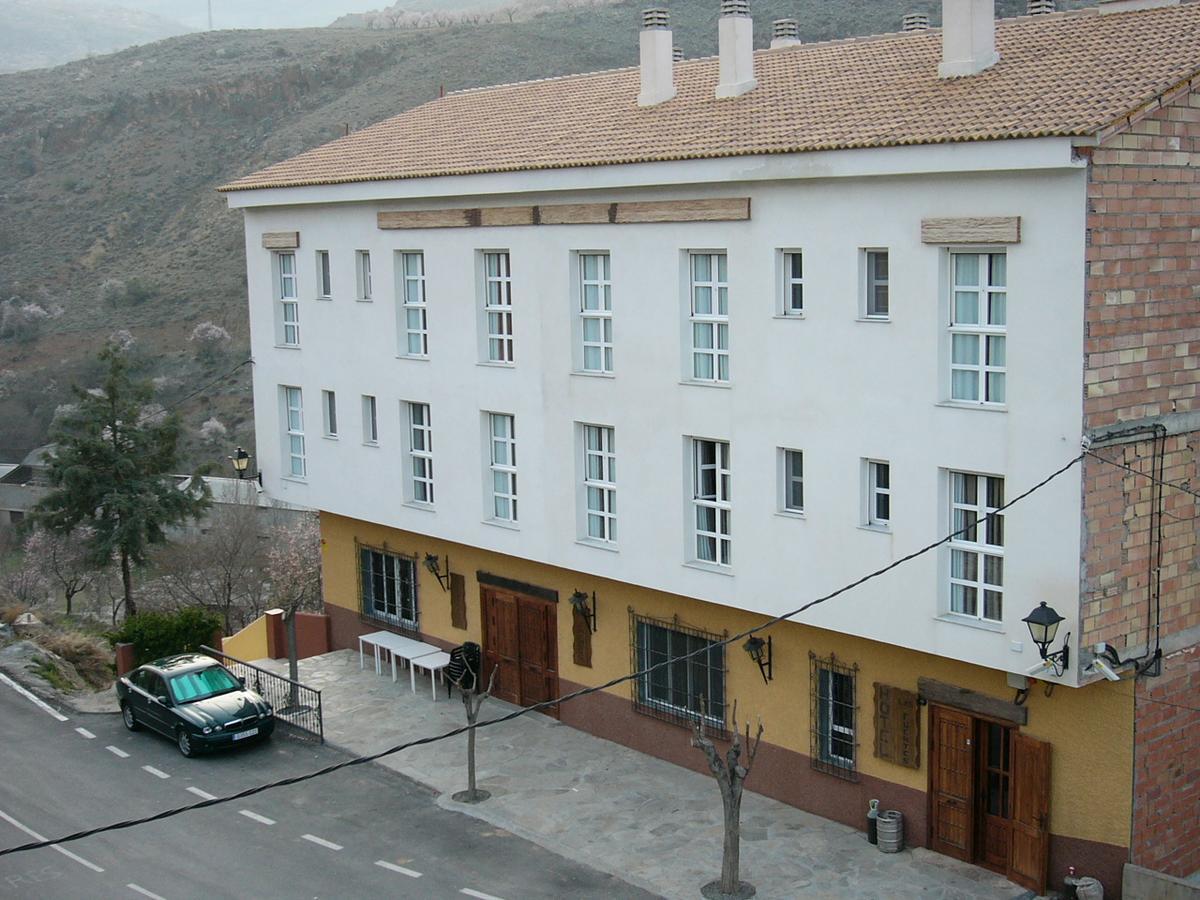 Hotel Las Fuentes Bacares Exterior photo